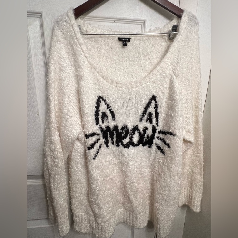 Torrid Meow Fuzzy Sweater Size 3